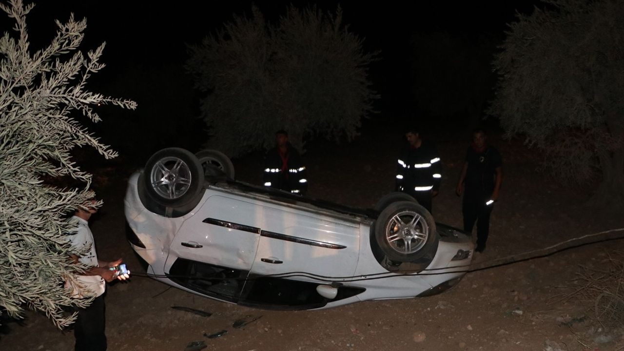 Kilis'te otomobil devrildi: 1 kişi yaralandı