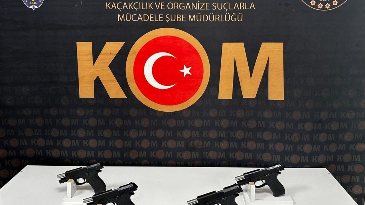 Kızıltepe'de 5 Ruhsatsız Tabanca Ele Geçirildi