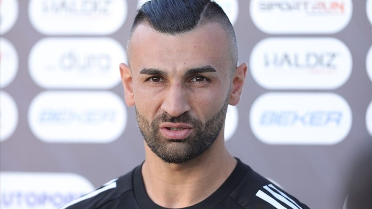 Kocaelispor, Beşiktaş Hazırlıklarını Sürdürüyor: İnan ve Dursun'dan Güven Mesajı