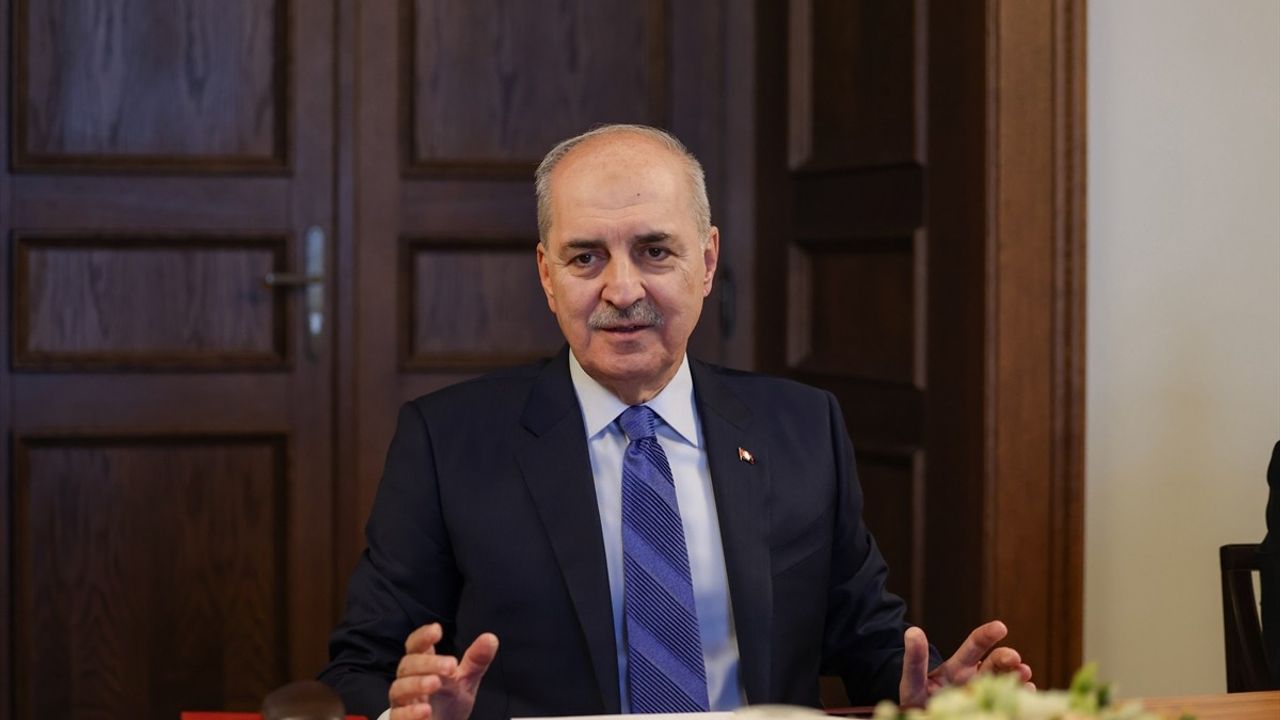Kurtulmuş, Orban ile Budapeşte'de Görüştü: Türkiye-Macaristan Stratejik Ortaklık Vurgusu