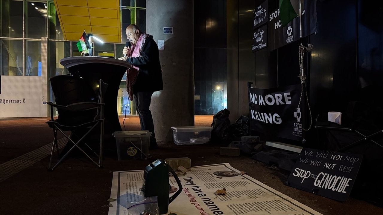 Lahey’de 50 Gün Boyunca Gazze’de Ölen 65 Bin Filistinlinin İsimleri Okundu