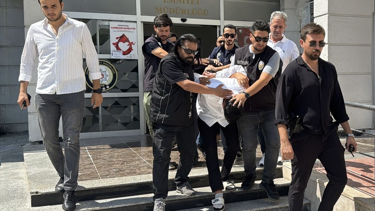 Mersin'de 16 yaşındaki Hiranur'un öldürülmesine ilişkin 3 zanlı adliyeye sevk