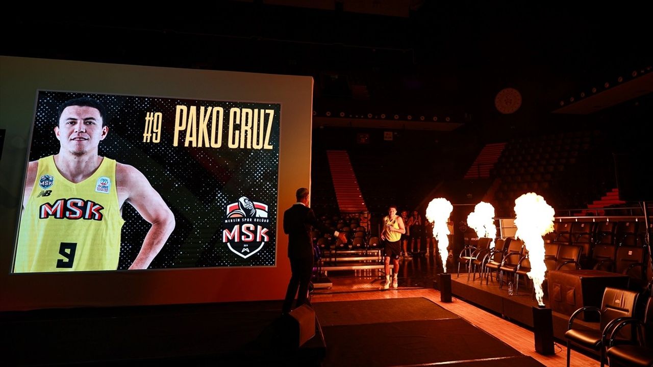 Mersin Spor Kulübü Kadrosunu Tanıttı: Hedef Dörtlü Final ve Avrupa