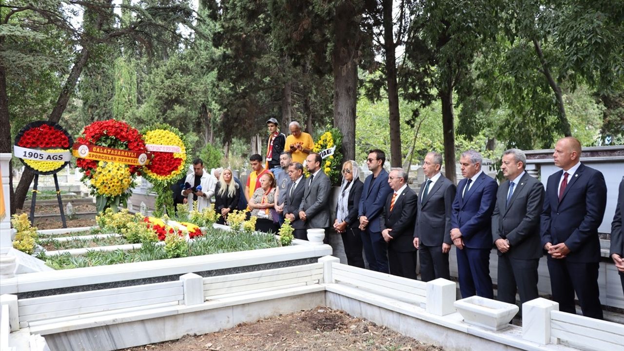 Metin Oktay Kabri Başında Anıldı — Galatasaray Efsanesi 34. Yılında