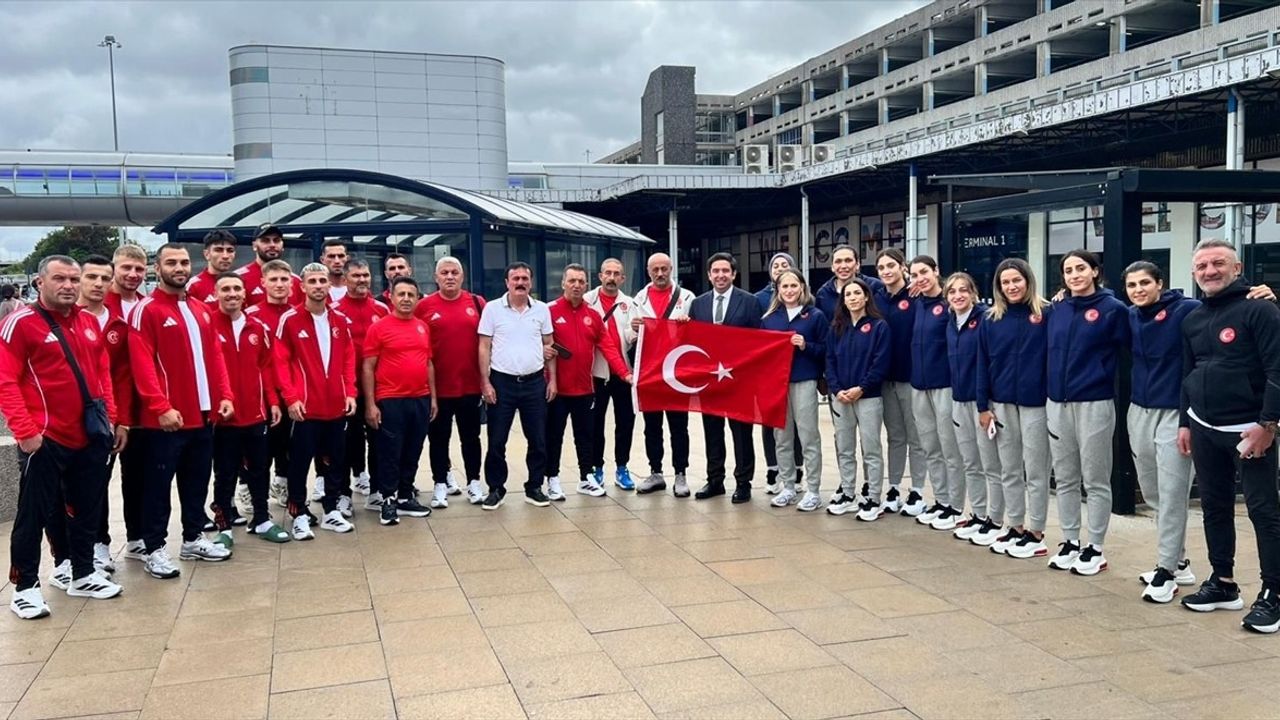 Milli Boksörler Dünya Şampiyonası İçin Liverpool'a Gitti