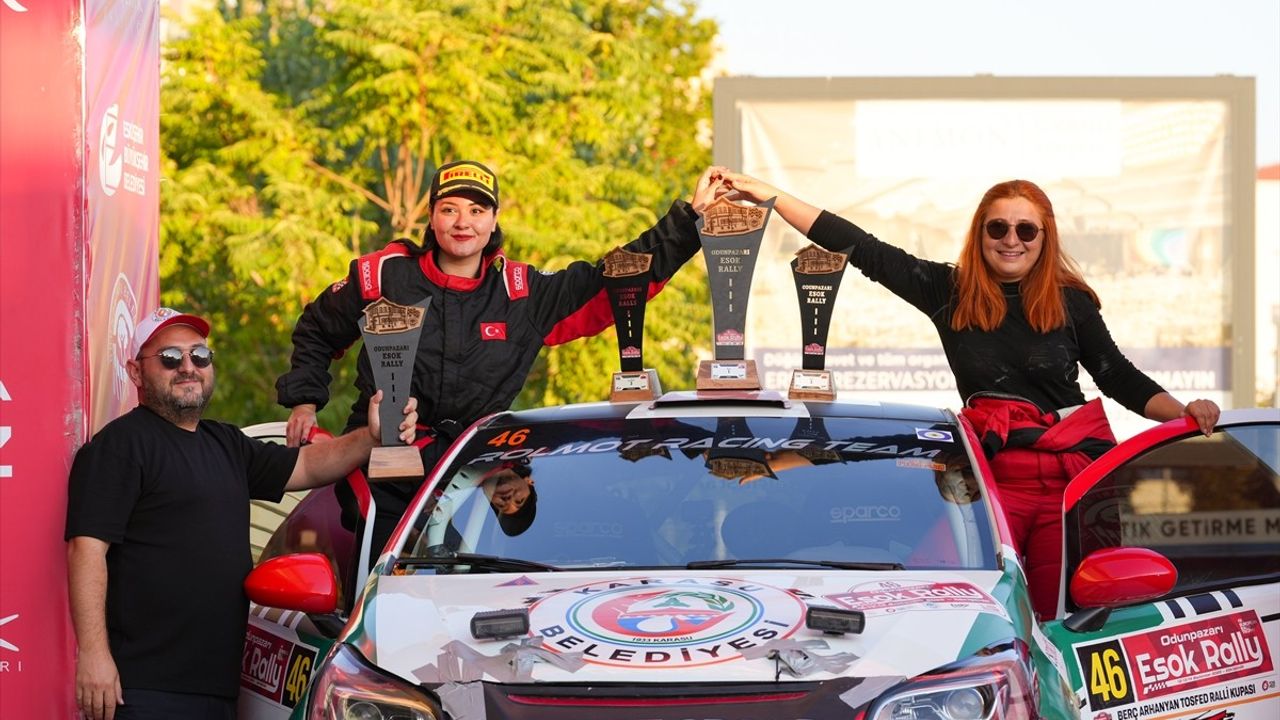 Mimar Kadın Ralli Pilotu Betül Gözde İlter Avrupa'da Madalya Hedefliyor