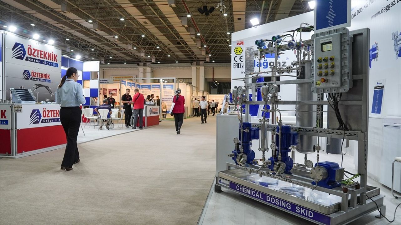 MINEX 11 İzmir'de Açıldı: Türkiye'nin Madencilik Gücü Dünyaya Sunuluyor