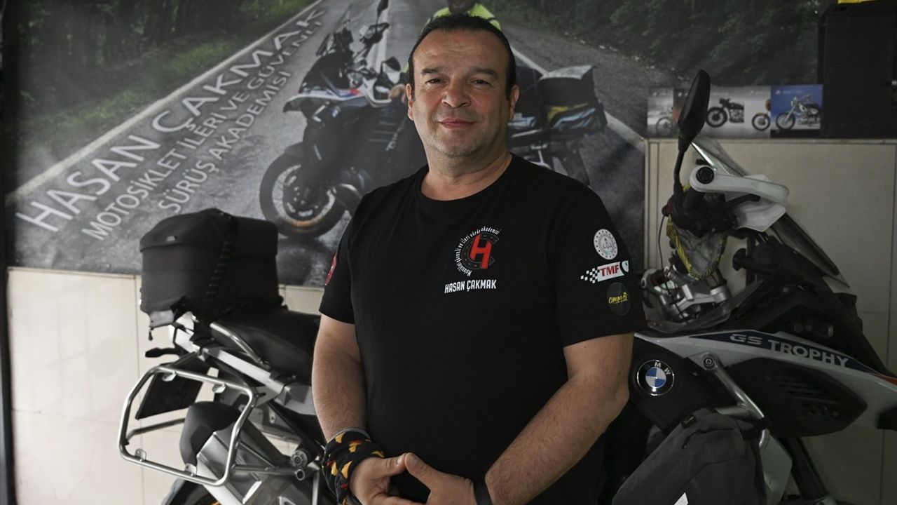 Motosiklet Eğitmeninden 'Can Kurtaran' Trafik Uyarıları