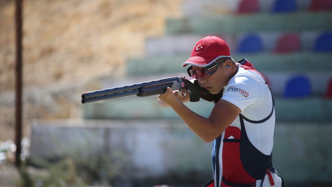 Muaz Erdem Madran Çekya'da Para Trap Altınıyla Dünya Şampiyonası'na Hazır