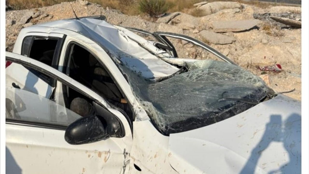 Muğla'da Takla Atan Otomobilin Sürücüsü Öldü