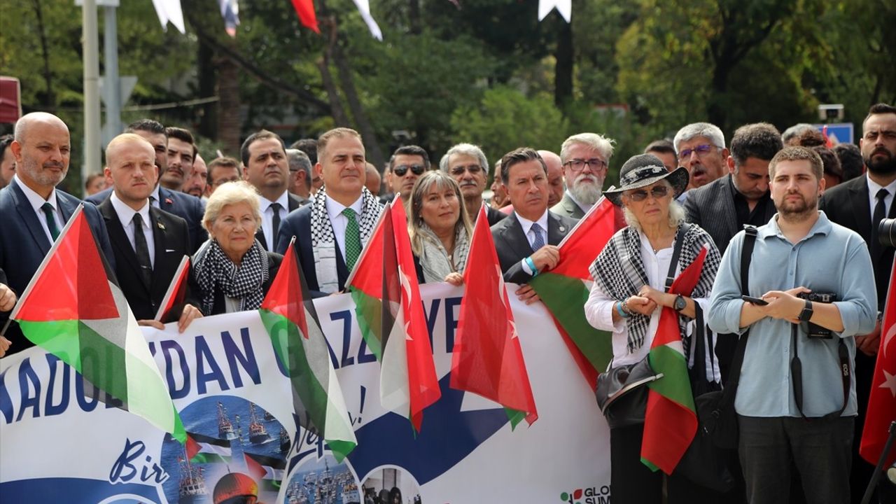 Muğla'dan Sumud Filosu'na Destek: "Katil İsrail'i, zalimleri, soykırımı kınıyoruz"