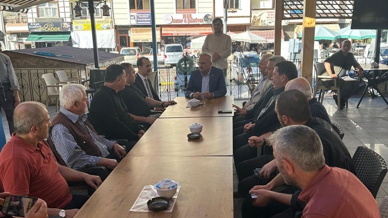 Münir Karaloğlu Erzurum İspir'de Heyelan Bölgesini İnceledi