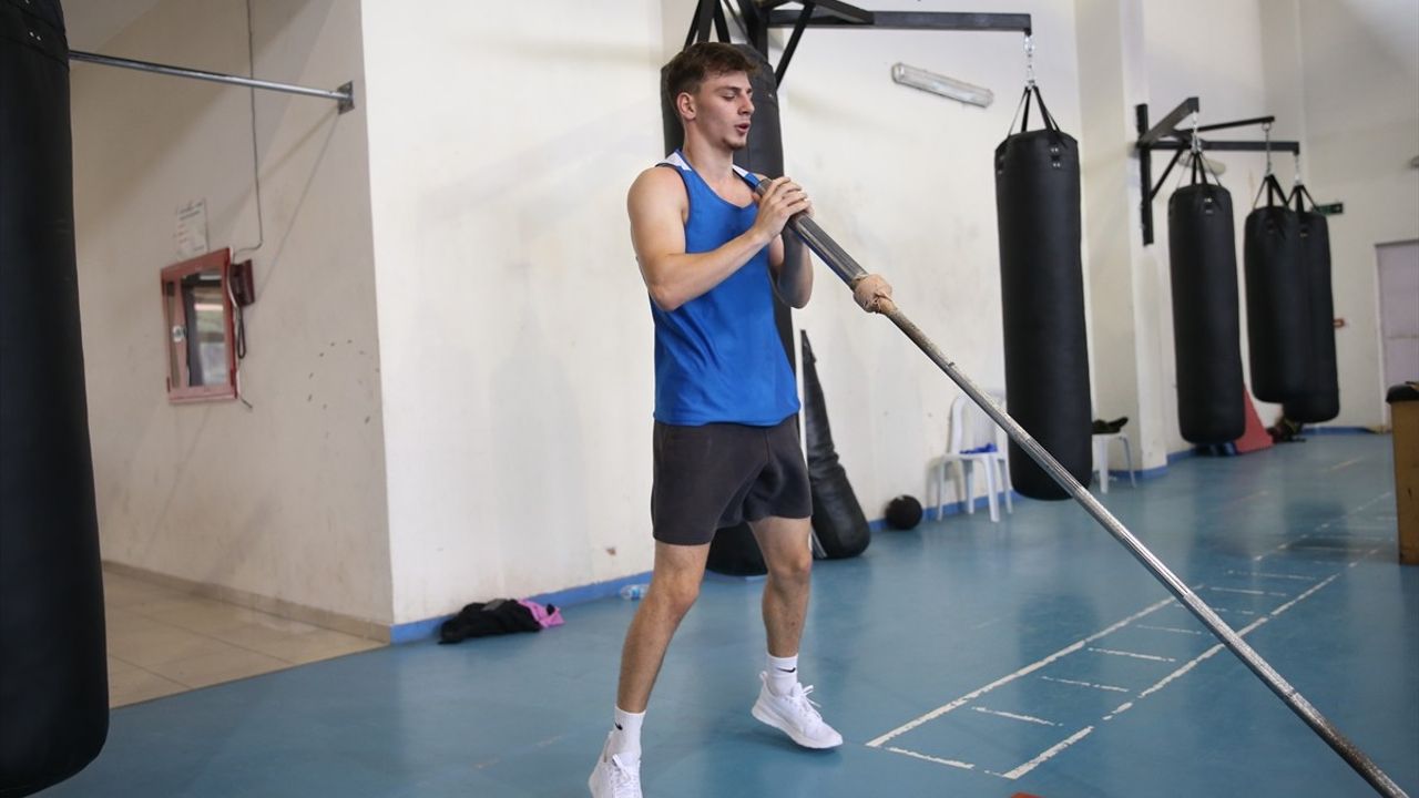 Mustafa Ömer Şahin Avrupa Şampiyonluğunu Hedefliyor