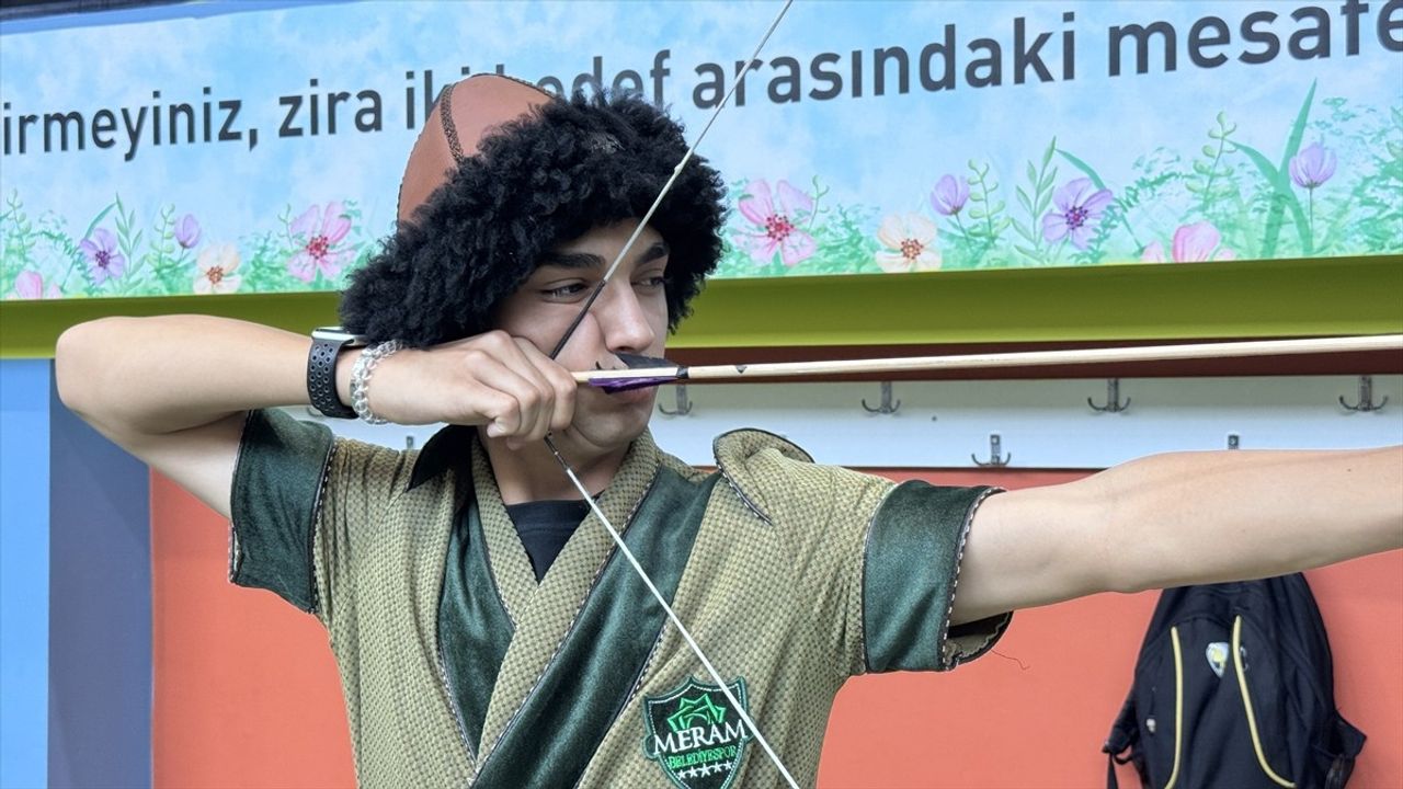 Muzaffer Gülkara, Doktor Tavsiyesiyle Başlayıp Okçulukta Altın Madalya Kazandı