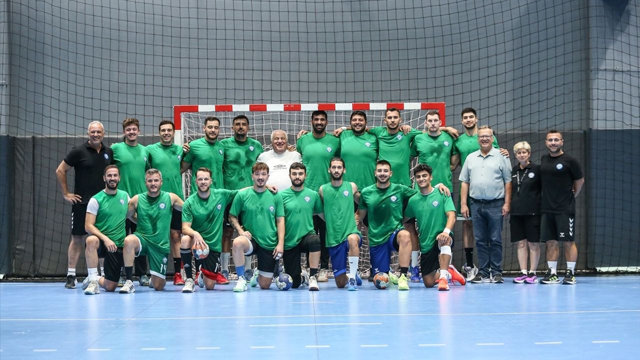 Nilüfer Belediyespor Süper Kupa Zaferinin Ardından Şampiyonluğa Kilitlendi