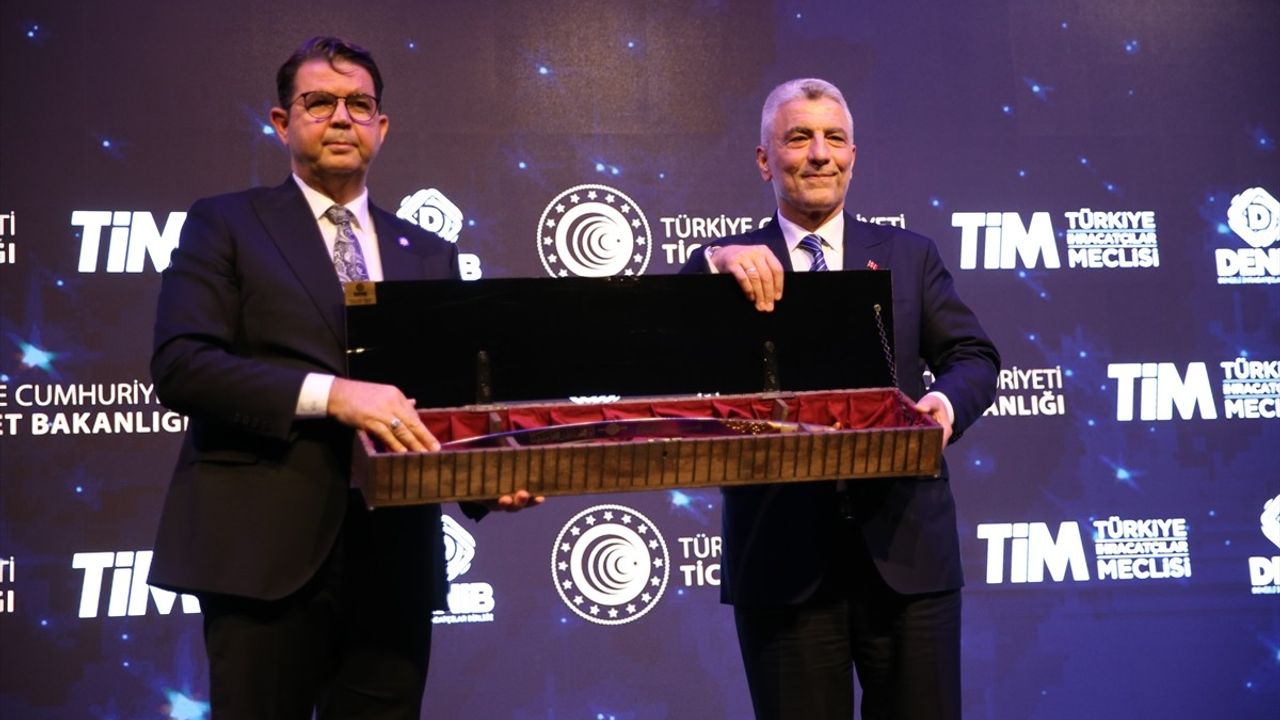 Ömer Bolat: Denizli'de İhracatın Yıldızları — Sanayiyle %4,8 Büyüme