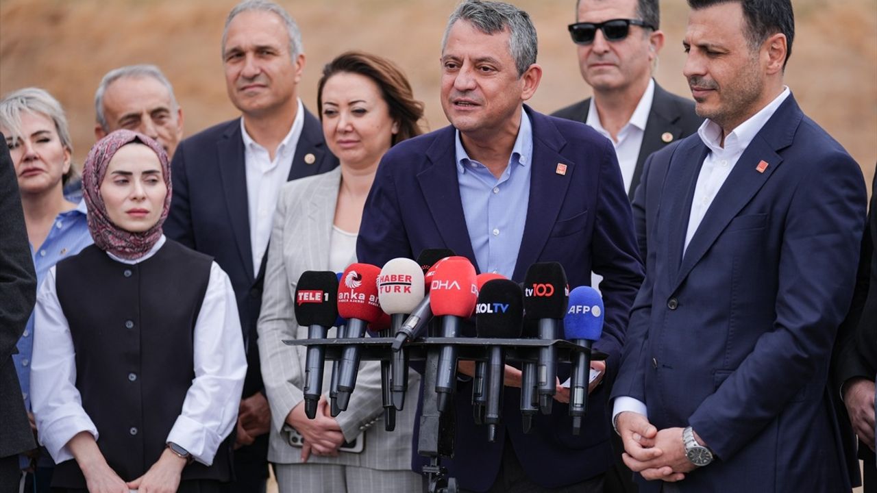 Özgür Özel: İmamoğlu davasını takip etti, Komisyon TBMM'nindir