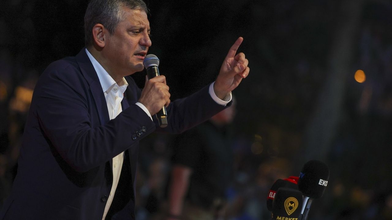 Özgür Özel: 'Muğla Atatürk Meydanı Artık Meclisin Kendisidir' — Zeytin ve Doğa İçin Çağrı