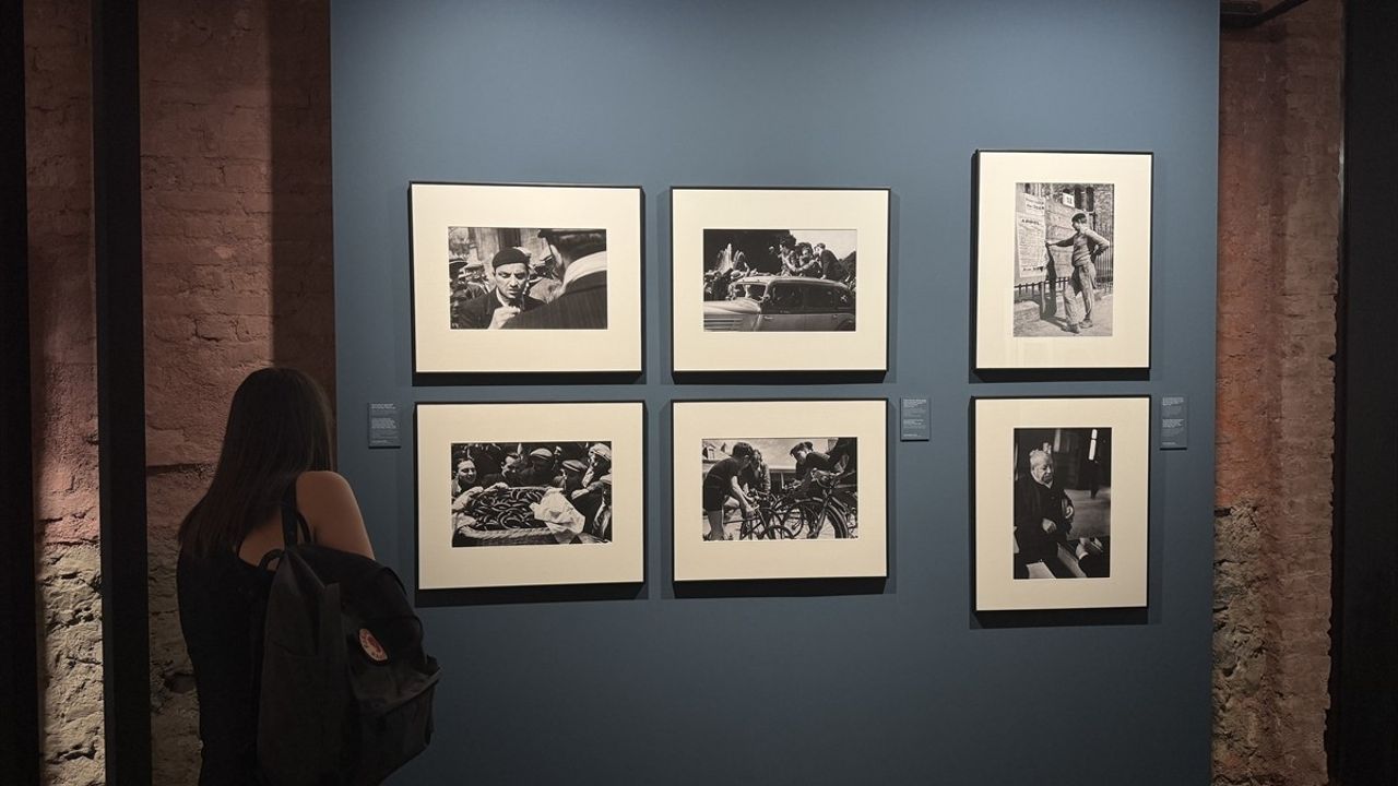 Robert Capa: 'Gerçek En İyi Fotoğraftır' Sergisi Ara Güler Müzesi'nde