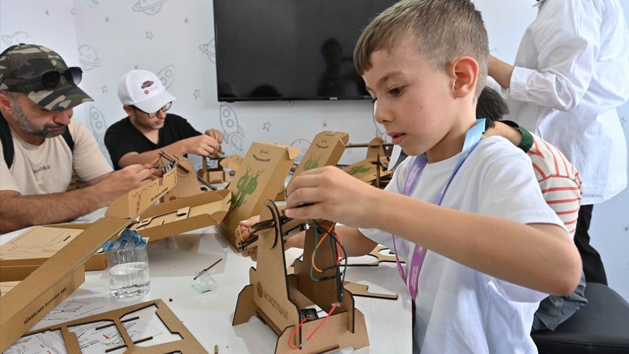 Roketsan TEKNOFEST'te Milyonlarla Buluşuyor: Roket Yarışması ve Yeni Sistemler