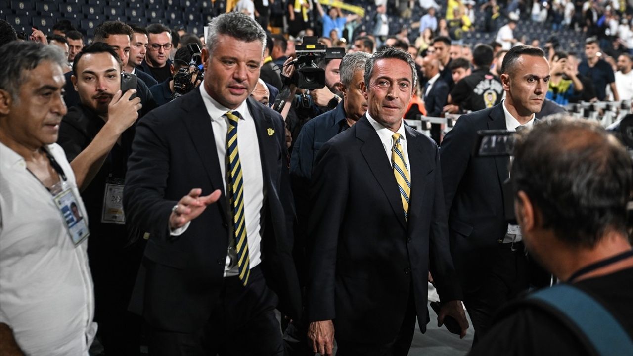 Sadettin Saran, Fenerbahçe'nin 38. Başkanı: "Şampiyonluk kupasını 3 başkan kaldırırız"