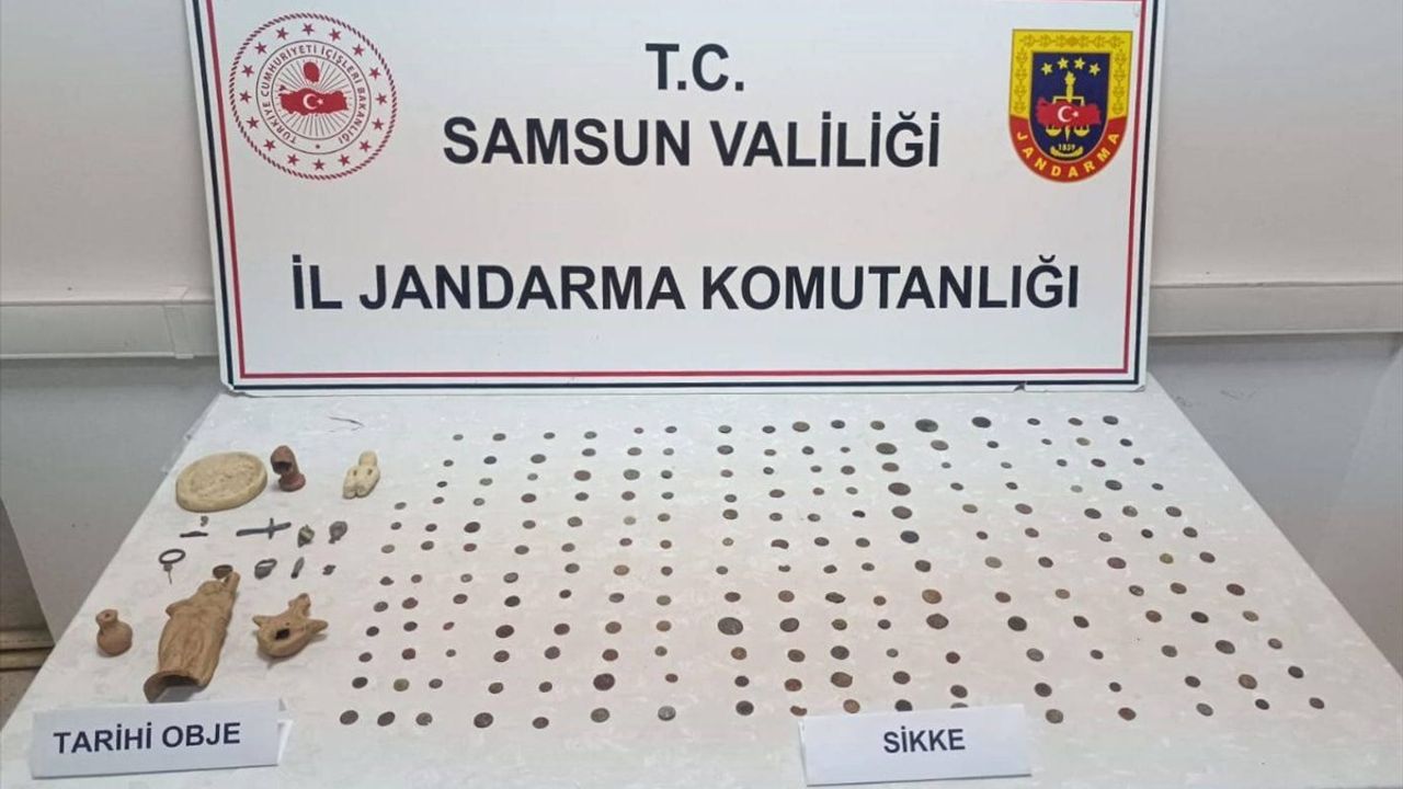 Samsun Çarşamba'da 201 Sikke ve 17 Tarihi Obje Ele Geçirildi