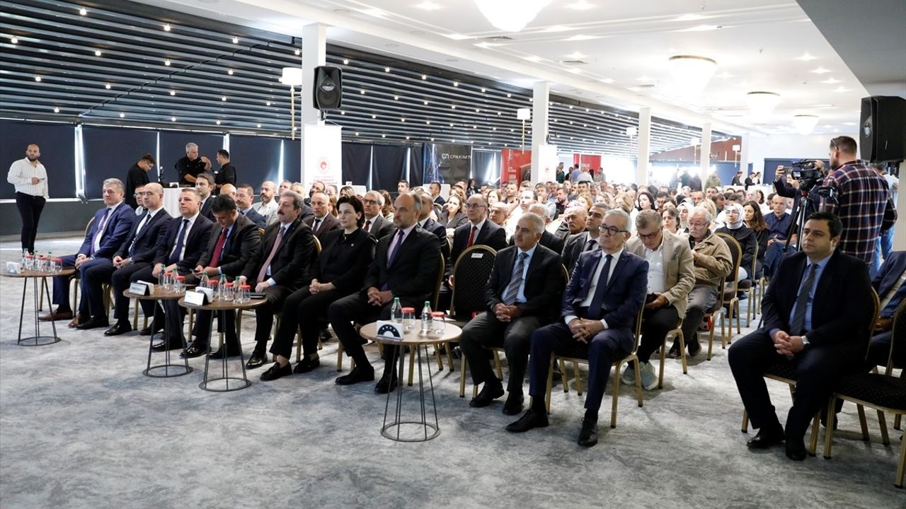 Samsun'da Binalarda Enerji Verimliliği Bölgesel Semineri Düzenlendi