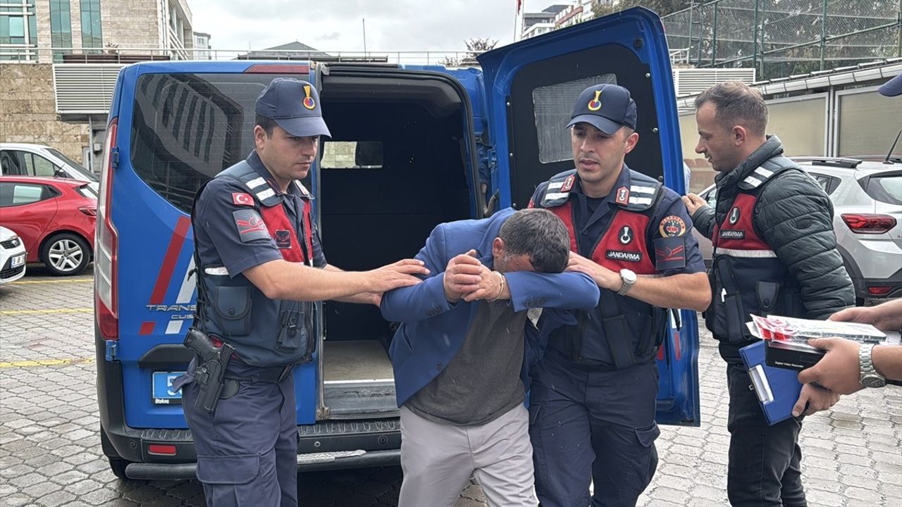 Samsun'da Karısını Öldüren Şüpheli Trafikte Yakalandı, Tutuklandı