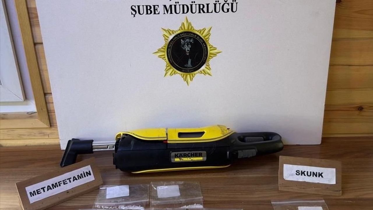 Samsun'da 'Pera' elektrikli süpürgedeki 200 gram uyuşturucuyu tespit etti