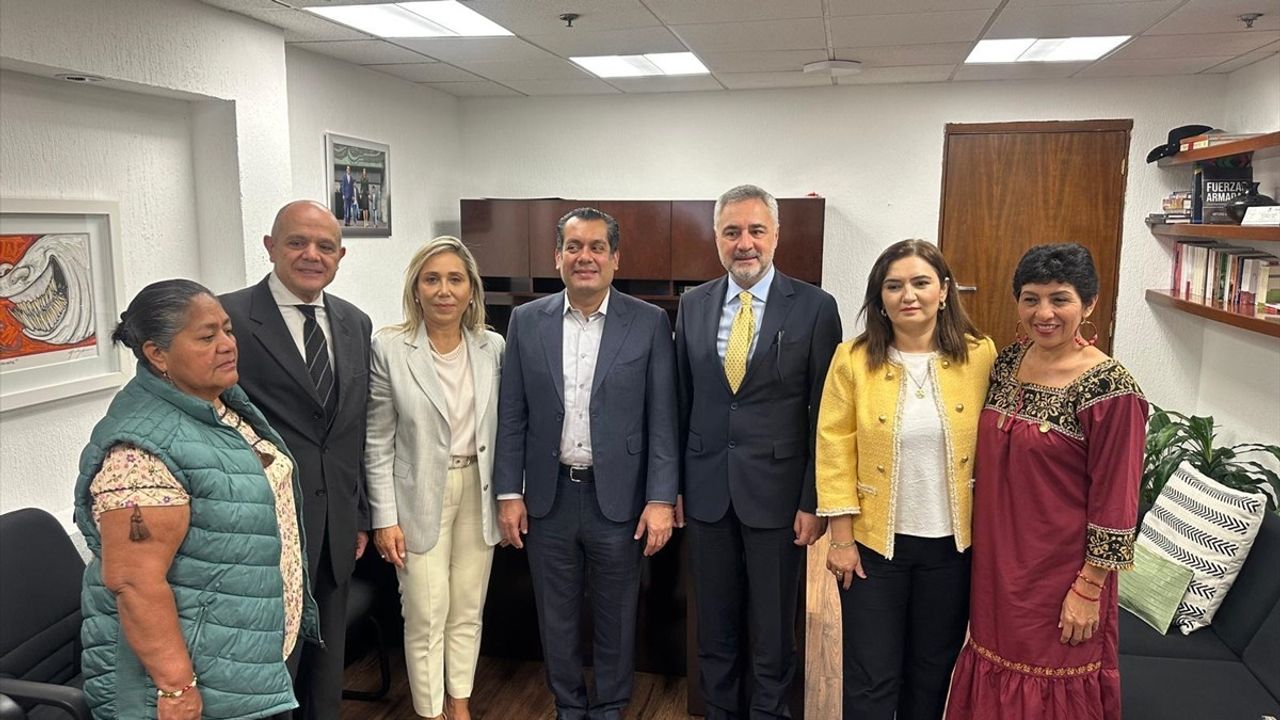 Sarıçam Meksiko'da Kenia Lopez Rabadan ile Görüştü — Türkiye-Meksika İlişkileri ve 2024 Ticaret Rekoru