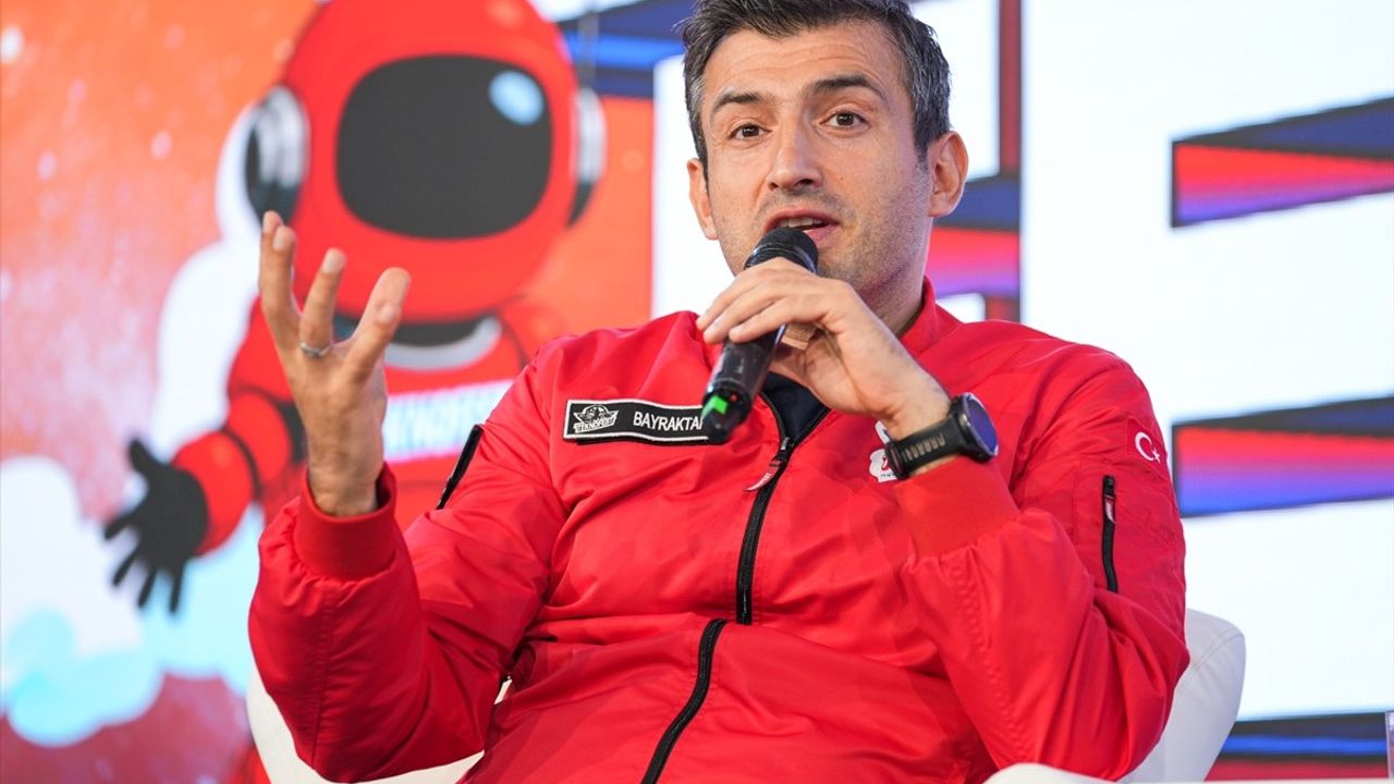 Selçuk Bayraktar: TEKNOFEST’te Nükleer Enerji ve Yerli Teknoloji Vurgusu