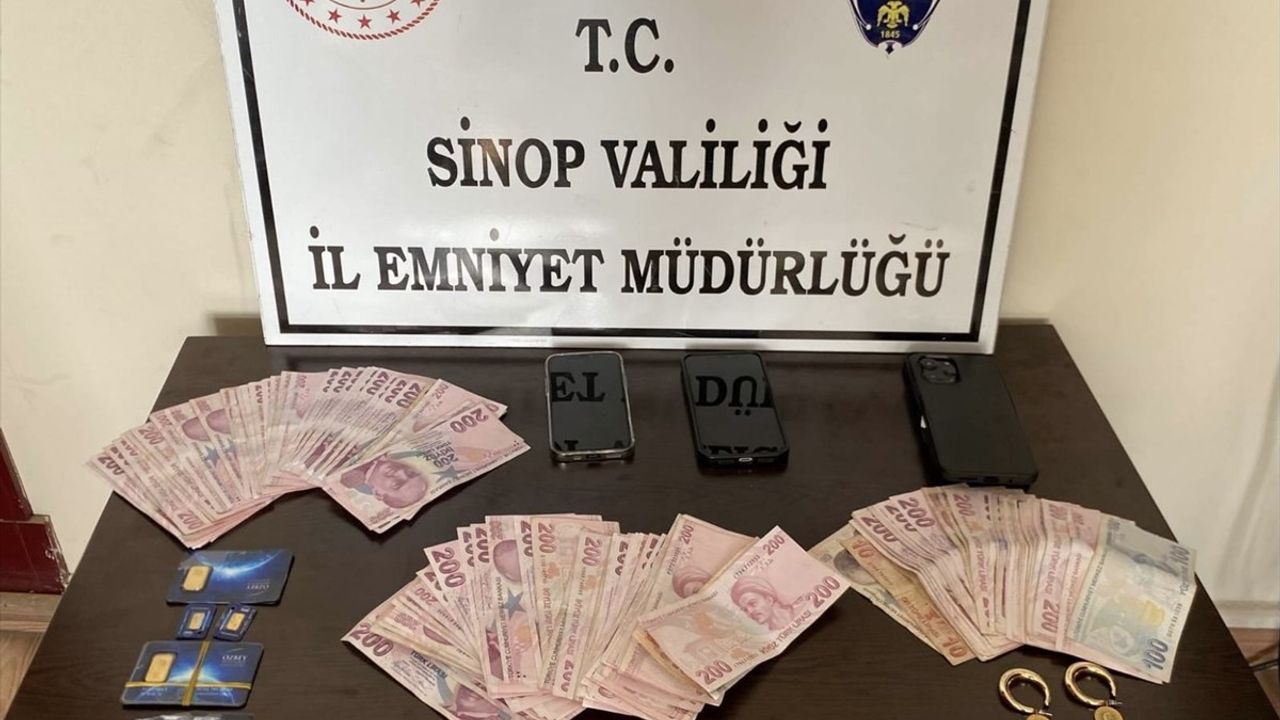 Sinop'ta Sahte Altın Operasyonu: 2 Zanlı Tutuklandı