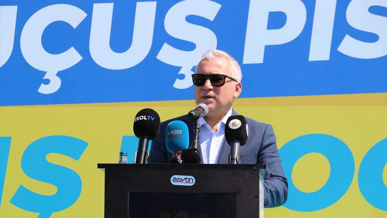 Sivas'ta Cengiz Topel İHA ve Model Uçak Pisti törenle açıldı