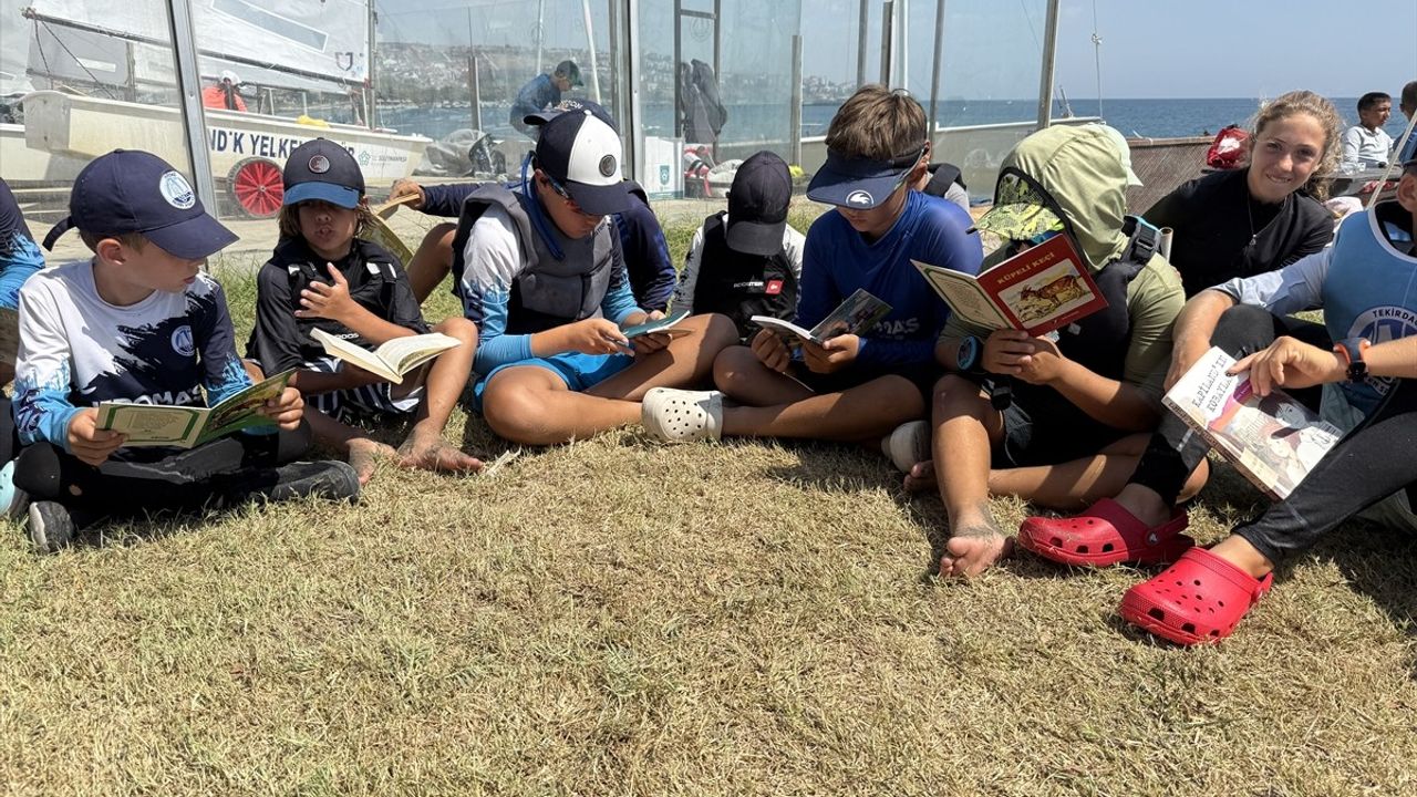 Süleymanpaşa Optimist Cup'ta rüzgar yok — Yelkenciler kitap okudu