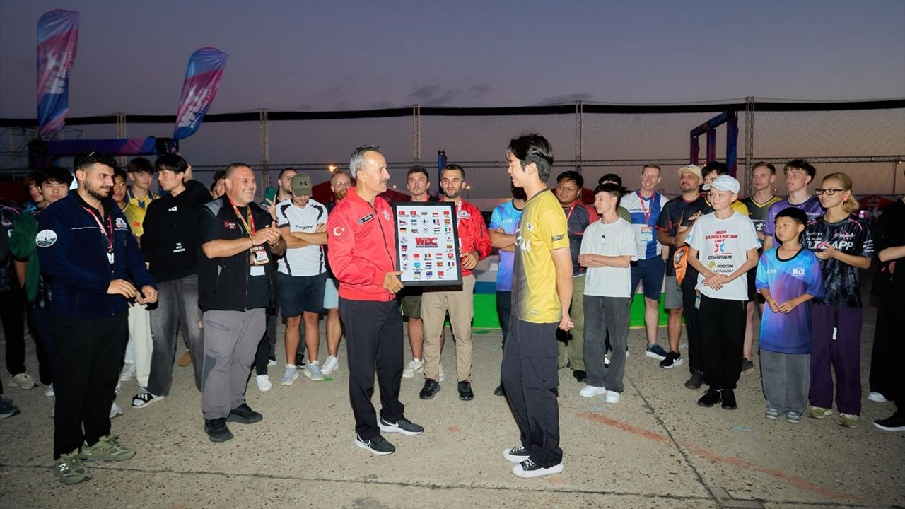 TEKNOFEST'te Dünya Dron Şampiyonası: En Hızlı Pilot Minjae Kim