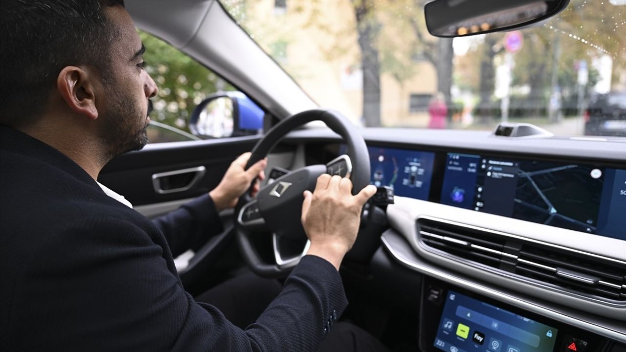 Togg, Münih Königsplatz'ta T10X ve T10F Test Sürüşlerini Sürdürüyor