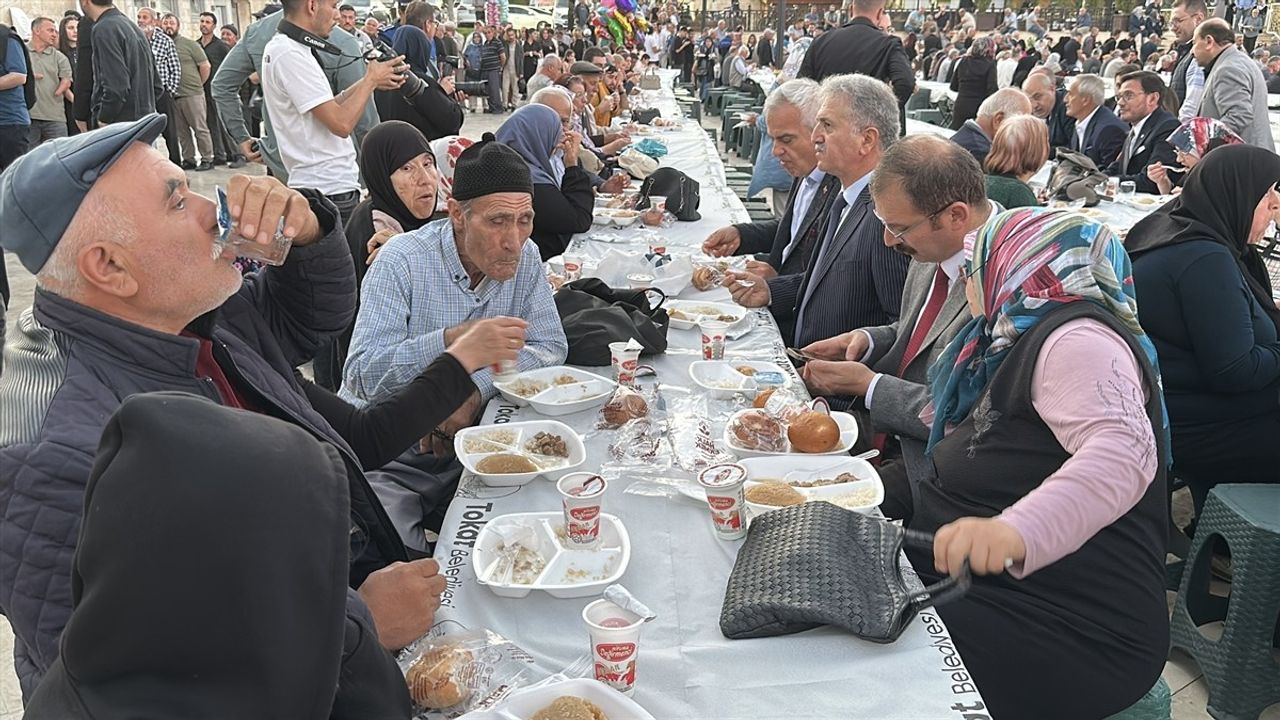 Tokat'ta 38. Ahilik Haftası'nda 5 Bin Kişiye Ahi Pilavı İkramı