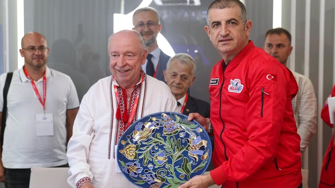 Türk-Ukraynalı Gençlik Bilim Ortaklığı: BAYKAR, T3 Vakfı ve NC JASU Protokolü