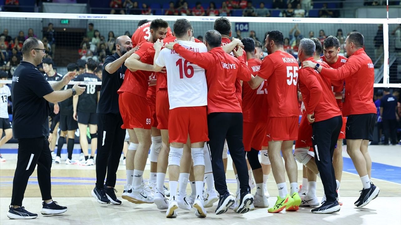 Türkiye, Dünya Şampiyonası'na Galibiyetle Başladı: Japonya 0-3