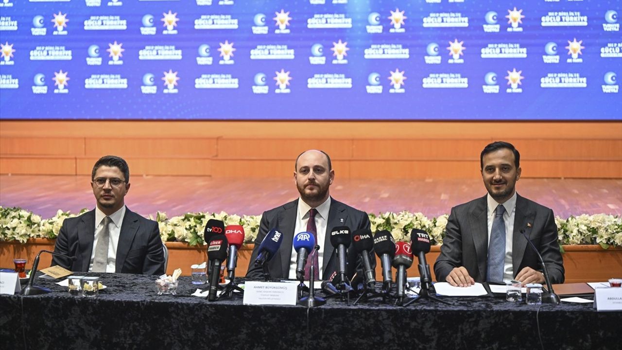 Türkiye Yüzyılı Buluşmaları İstanbul'da Tamamlanacak — AK Parti Mahalle Mahalle Sahada