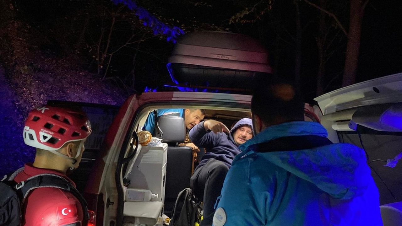 Uludağ'da mahsur kalan kişi AFAD ve JAK tarafından kurtarıldı