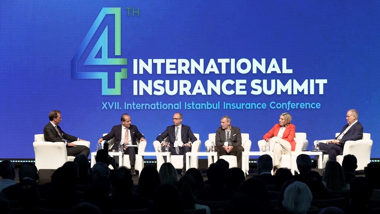 Yapay Zeka Sigortada Öne Çıktı: 4. Uluslararası Sigorta Zirvesi'nde Reasürans Tartışması