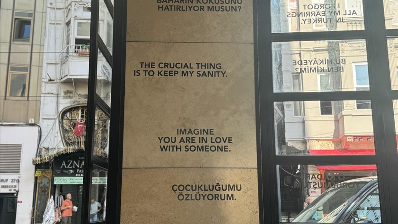 Yapı Kredi Kültür Sanat yeni sezonu 'Baharın Kokusunu Hatırlıyor musun?' ile açtı