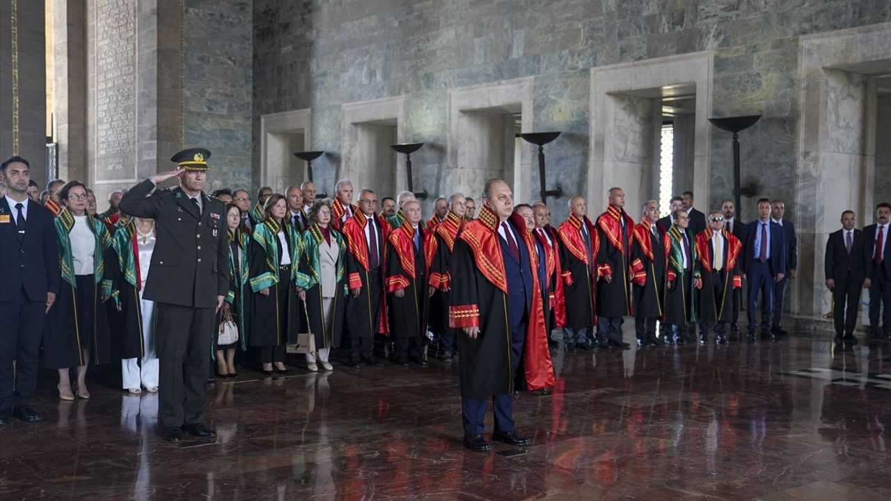 Yargıtay Heyeti Anıtkabir'de: 2025-2026 Adli Yılı Açılışı