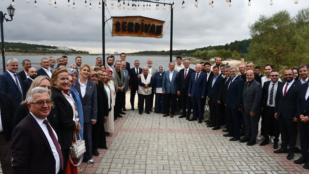 Yenişehirlioğlu Bilecik'te: 'Terörsüz Türkiye' ve Türkiye Yüzyılı Vurgusu