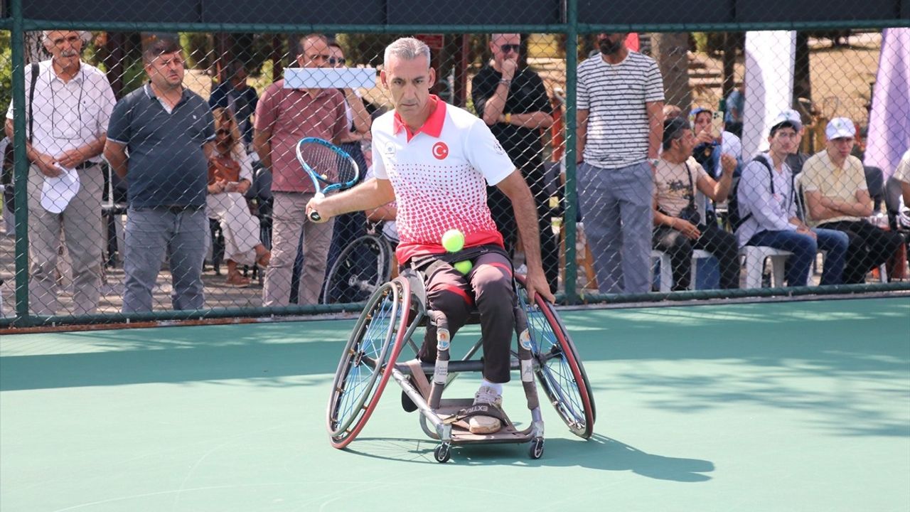 Zonguldak Çaycuma'da Tekerlekli Sandalye Tenisi Türkiye Şampiyonası Sona Erdi
