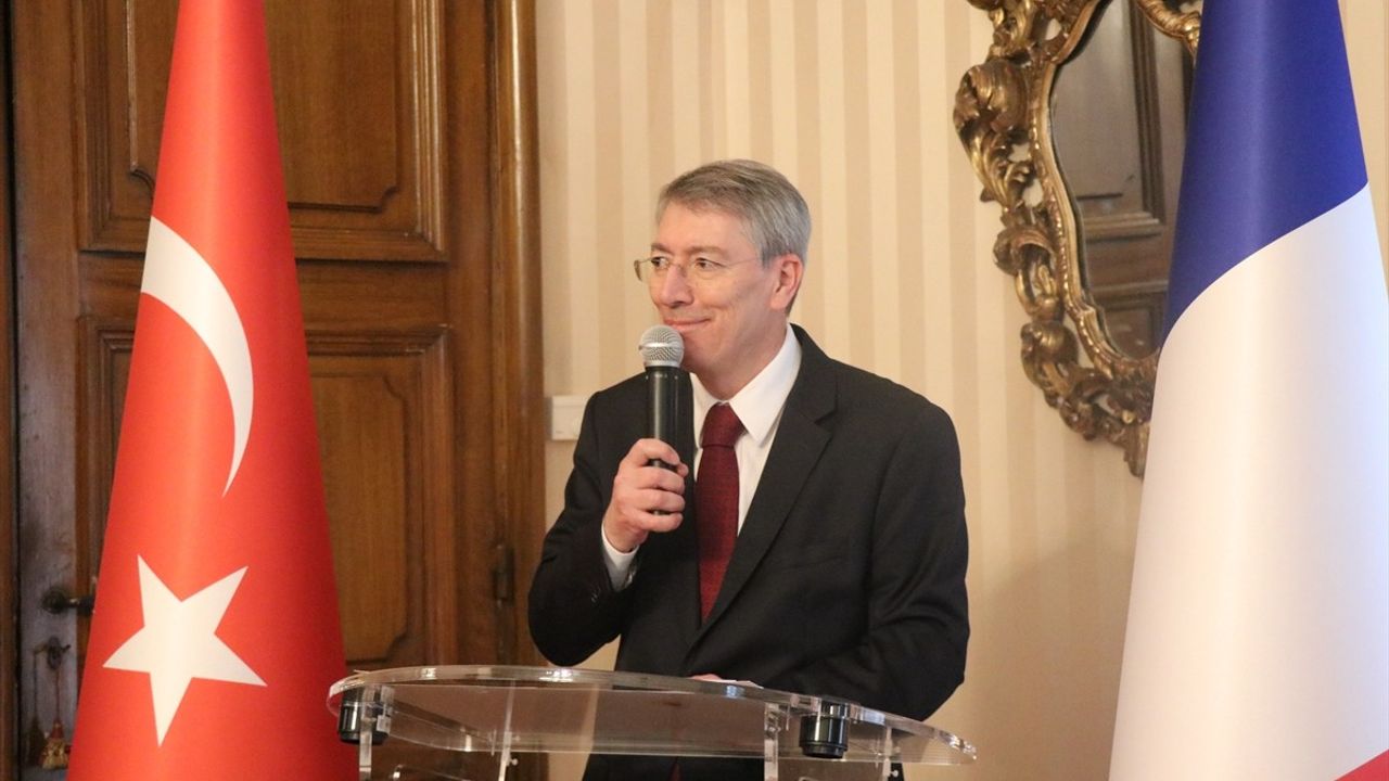 29 Ekim: Cumhuriyet'in 102. Yılı Fransa ve Avusturya'da Kutlandı