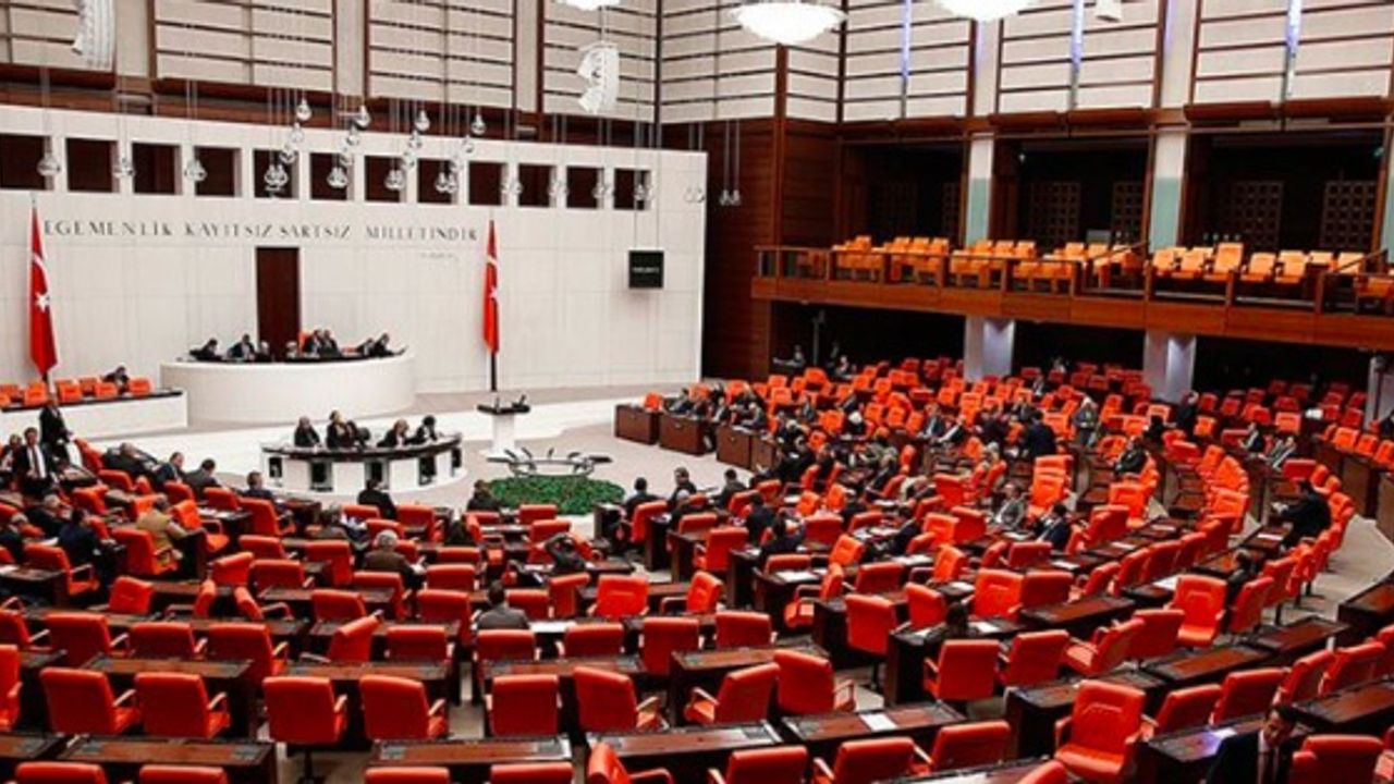 3600 Ek Gösterge: 1. Derece Memura Çifte Müjde — Torba Yasa Meclis'te