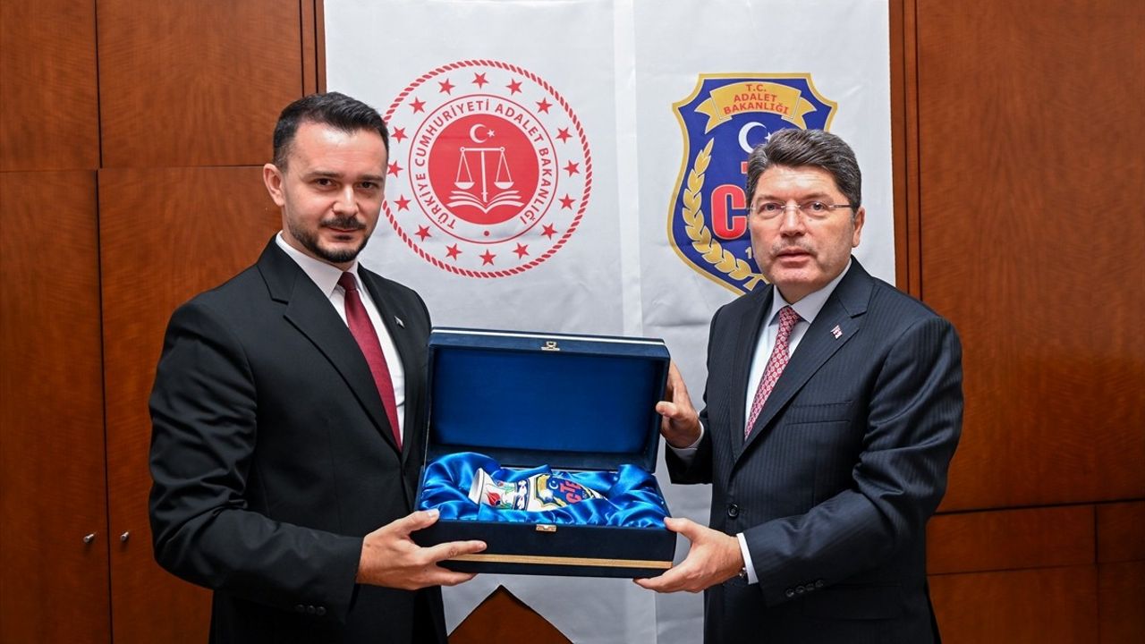 Adalet Bakanı Yılmaz Tunç, Bosna Hersek Adalet Bakan Yardımcısı Elvir Mahmuzic'i Kabul Etti