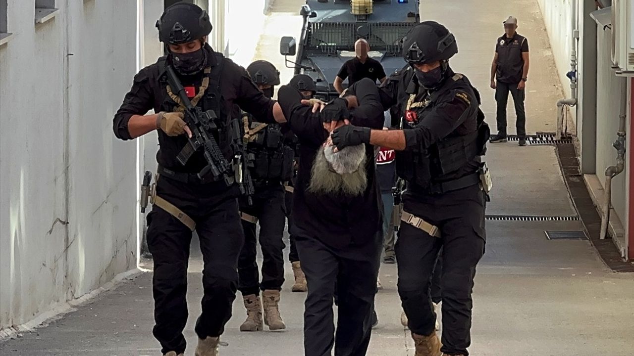 Adana'da DEAŞ Operasyonu: 6 Tutuklama, 13 Adli Kontrol